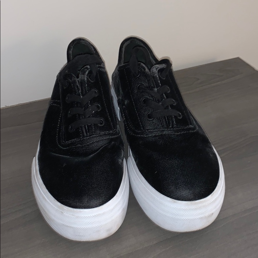 Vince women’s platform shoes